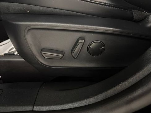 Used 2025 Ford Escape ST-Line AWD/4WD image 11