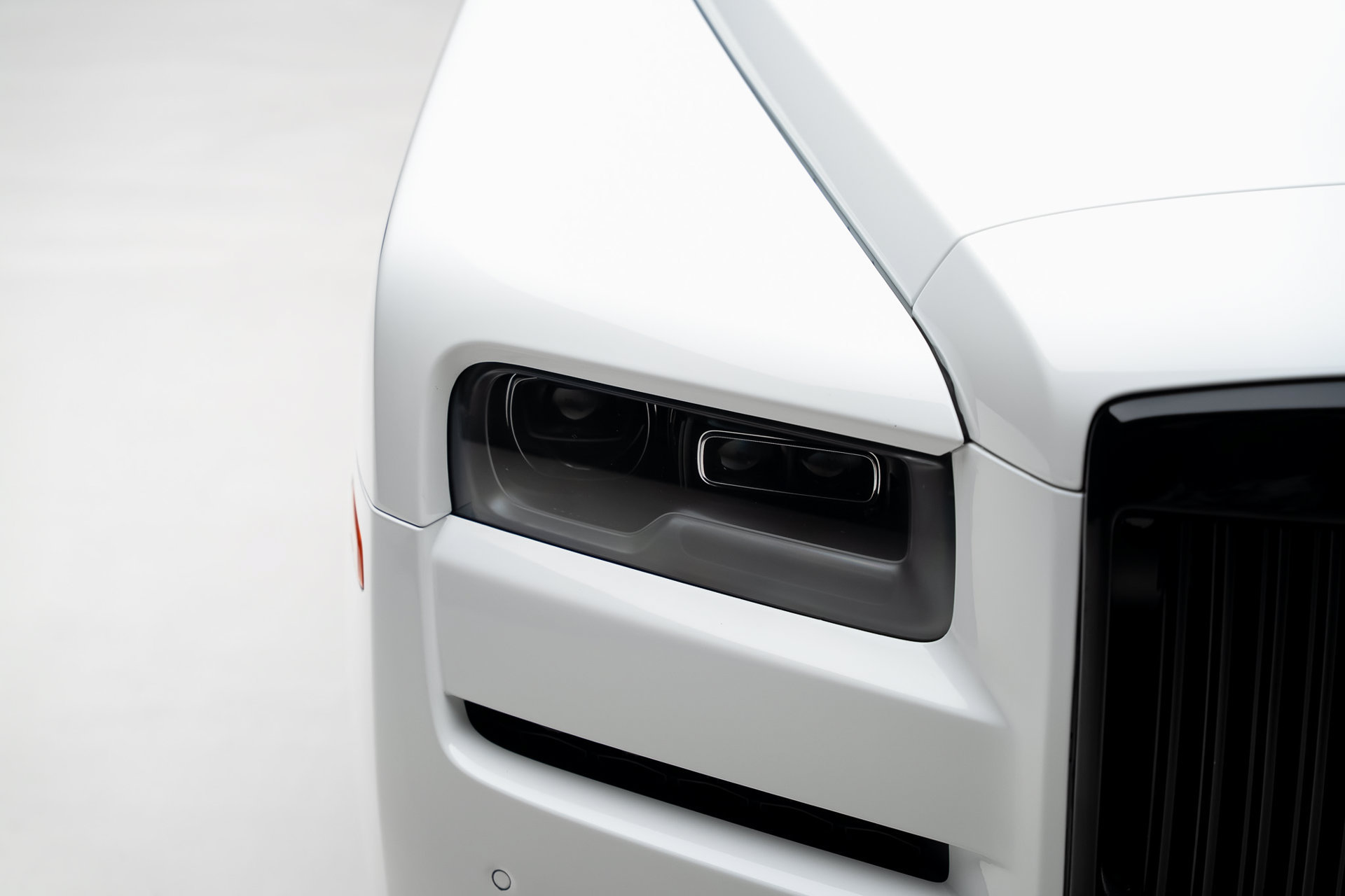 Used 2019 Rolls-Royce Cullinan AWD/4WD image 13
