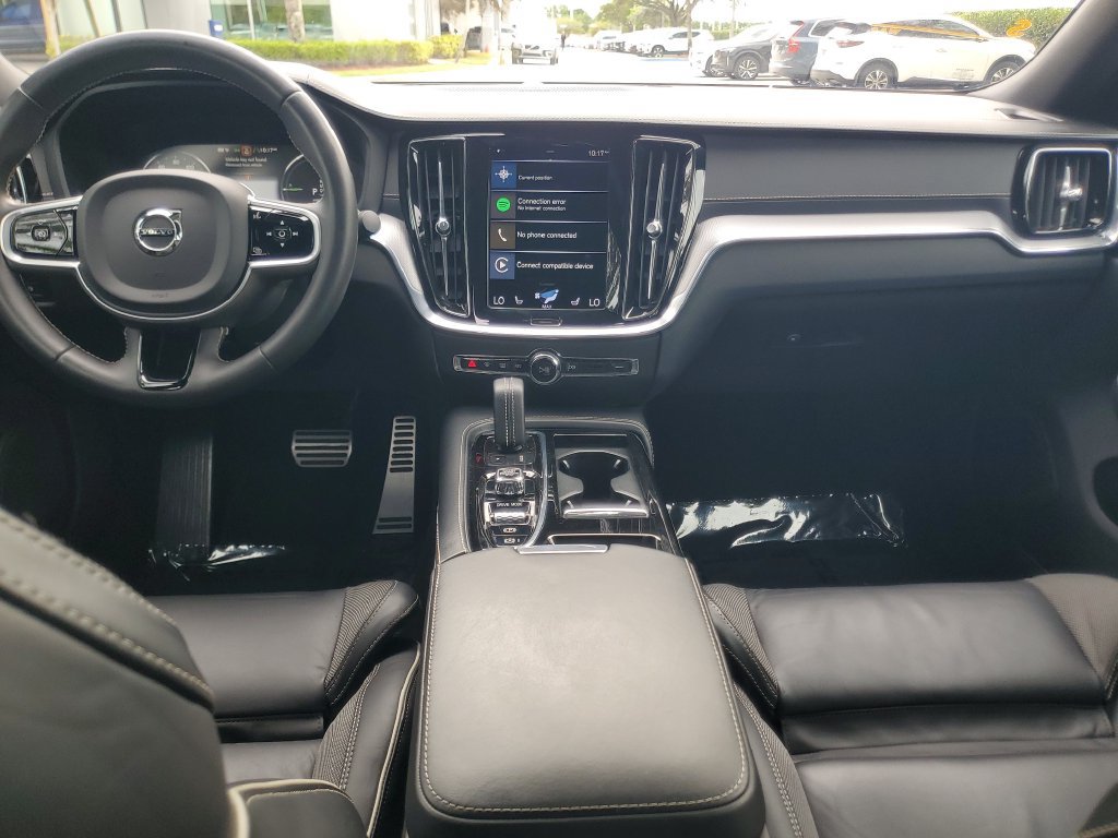 Used 2021 Volvo S60 T8 R-Design w/ Climate Package AWD/4WD image 14