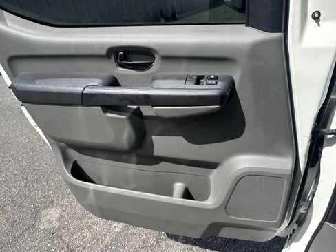 Used 2016 Nissan NV 2500 SV w/ Technology Package RWD image 25