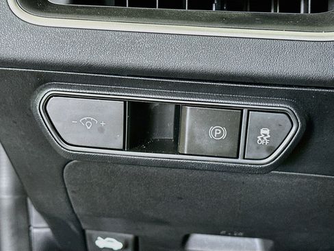 Used 2025 Kia K4 FWD image 17