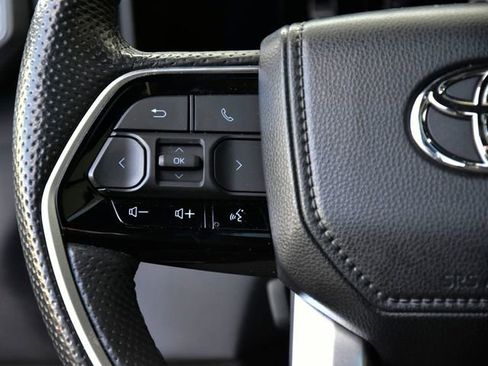 Used 2024 Toyota Tundra Platinum image 21