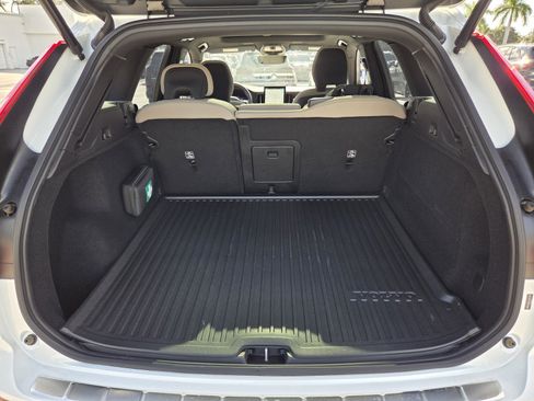 Used 2026 Volvo XC60 B5 Plus w/ Protection Package Premier AWD/4WD image 15