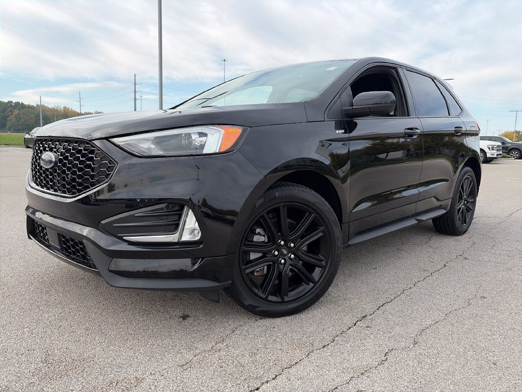 Used 2024 Ford Edge ST-Line AWD/4WD image 3