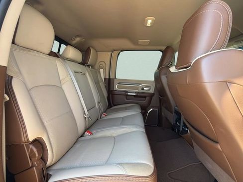 Used 2019 RAM 3500 Laramie AWD/4WD image 14