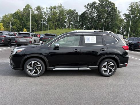 Certified 2024 Subaru Forester Touring AWD/4WD image 4