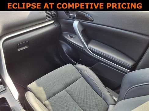 Used 2025 Mitsubishi Eclipse Cross AWD image 10