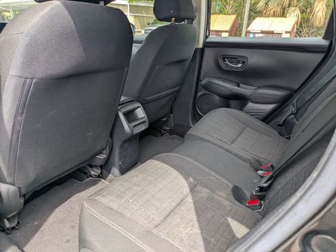 Used 2023 Honda HR-V LX image 15