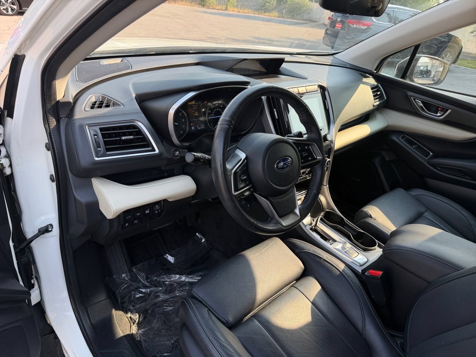 Used 2022 Subaru Ascent Limited w/ Technology Package AWD/4WD image 19