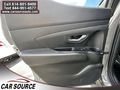 Used 2022 Hyundai Santa Cruz SEL Premium w/ Cargo Package AWD/4WD image 22