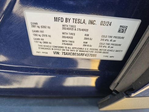 Used 2024 Tesla Model X image 21