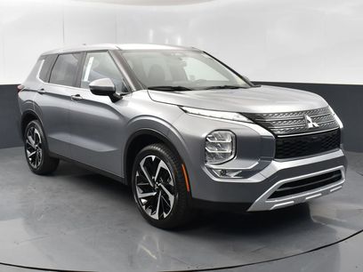 Used 2024 Mitsubishi Outlander SE