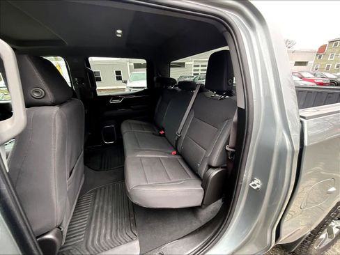 Used 2024 Chevrolet Silverado 1500 LT image 15