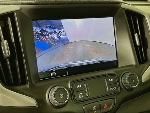 Used 2023 GMC Terrain SLT image 27