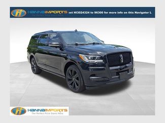 Used 2022 Lincoln Navigator L Reserve w/ Equipment Group 201A AWD/4WD video 1