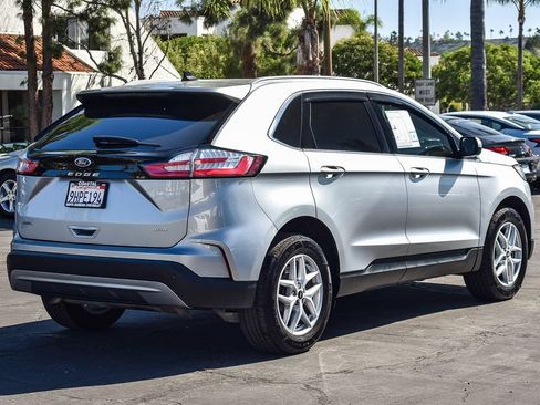 Used 2023 Ford Edge SEL AWD/4WD image 6