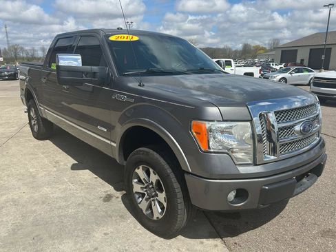 Used 2011 Ford F150 Platinum image 3