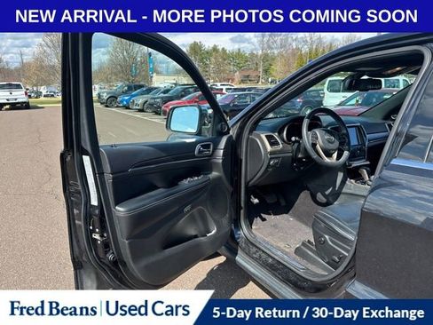 Used 2016 Jeep Grand Cherokee Limited image 8