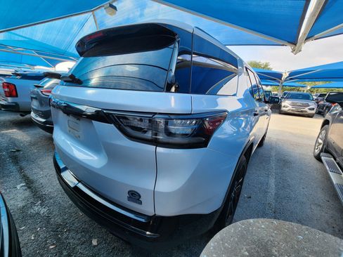 Used 2019 Chevrolet Traverse Premier w/ Redline Edition FWD image 4