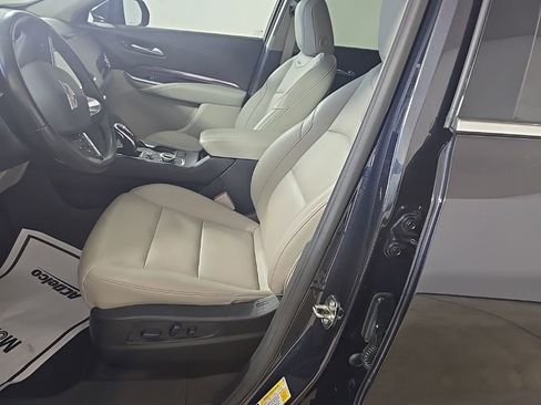 Used 2023 Cadillac XT4 Luxury image 18