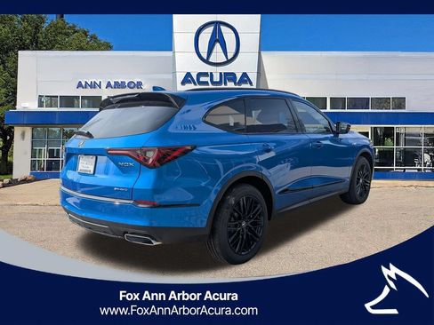 Used 2026 Acura MDX A-Spec w/ Advance Package AWD/4WD image 6