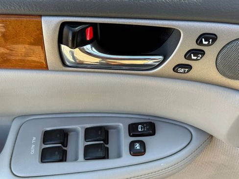 Used 2006 Lexus ES 330 FWD image 14