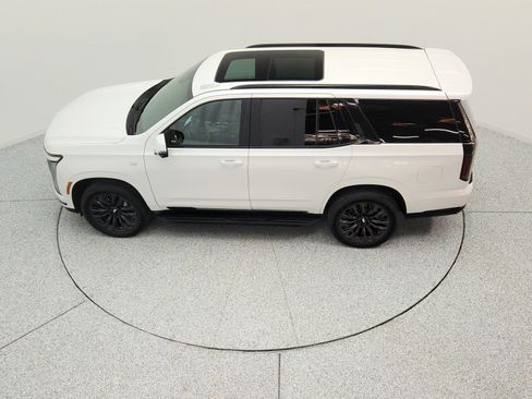 Used 2025 Cadillac Escalade Sport w/ LPO, ONYX Package AWD/4WD image 29