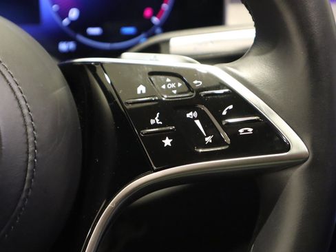 Used 2023 Mercedes-Benz S 580 4MATIC Sedan w/ AMG Line image 33