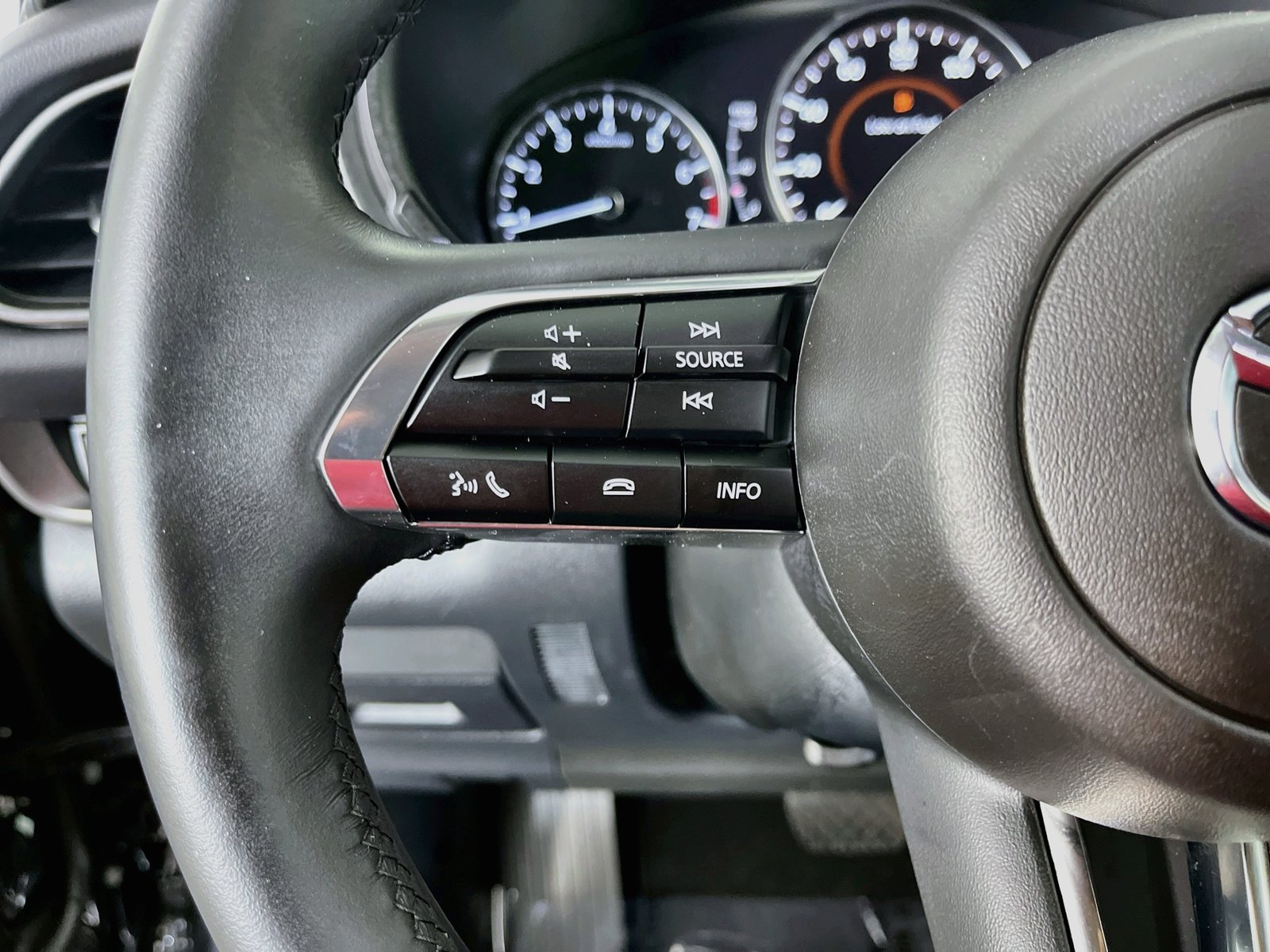 Used 2025 MAZDA CX-30 AWD 2.5 S w/ Select Sport Pkg image 14