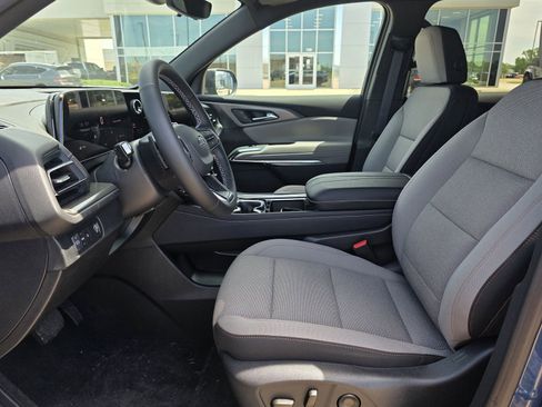 New 2026 Chevrolet Traverse LT w/ Midnight/Sport Edition FWD image 14