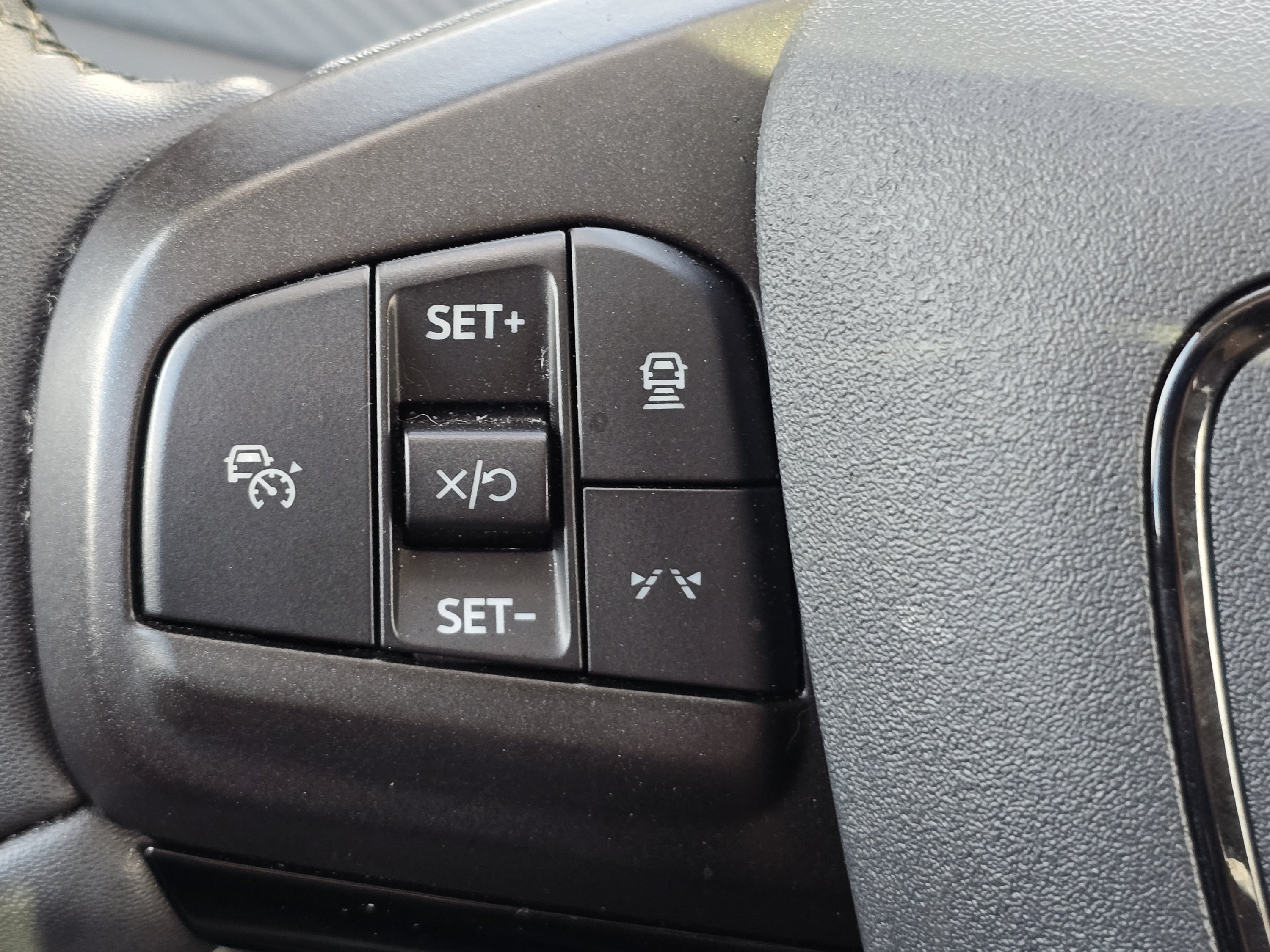 Used 2023 Ford Mustang Mach-E Premium AWD/4WD image 18