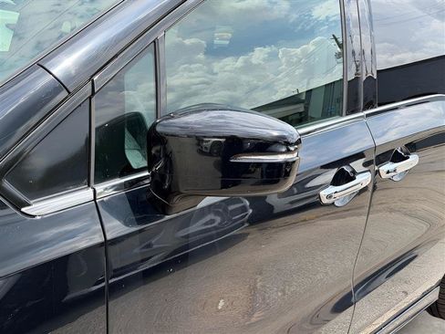 Used 2018 Honda Odyssey Elite image 7