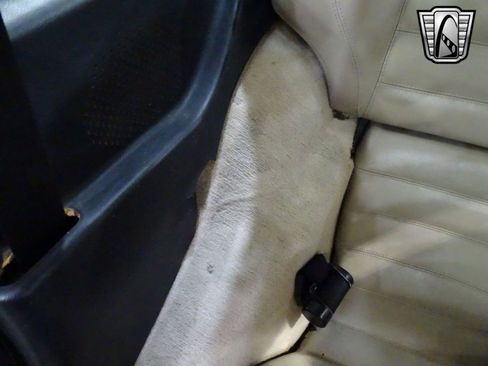 Used 1987 Porsche 944 S image 26