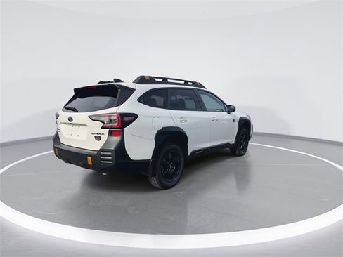 Used 2024 Subaru Outback Wilderness w/ Wilderness Package image 8