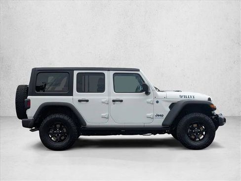 Used 2024 Jeep Wrangler Willys image 6