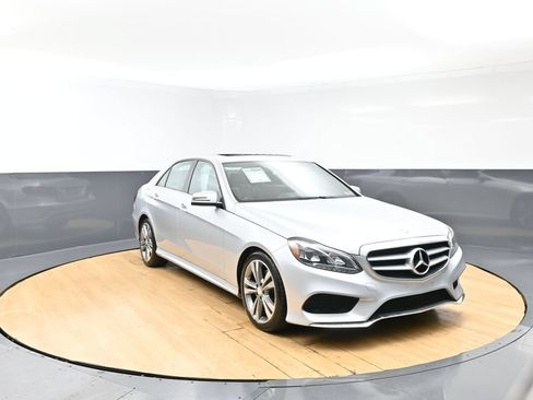 Used 2016 Mercedes-Benz E 350 4MATIC Sedan image 8