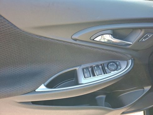 Used 2024 Chevrolet Malibu LT image 21