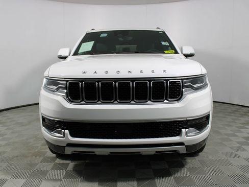 Used 2022 Jeep Wagoneer Series II image 2