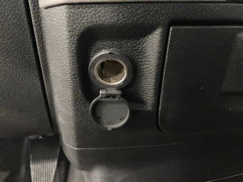 Used 2017 RAM 1500 Express w/ Black Ram 1500 Express Group image 16