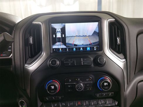 Used 2020 Chevrolet Silverado 2500 LTZ w/ LTZ Premium Package image 26