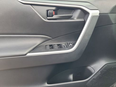 Used 2023 Toyota RAV4 LE image 10