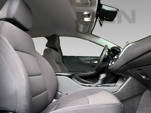 Used 2023 Chevrolet Malibu LT image 7