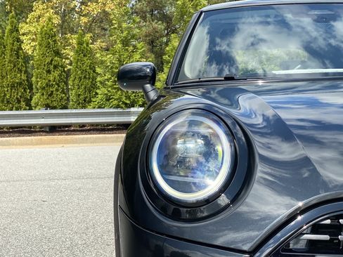 Used 2026 MINI Cooper 2-Door Hardtop FWD image 34