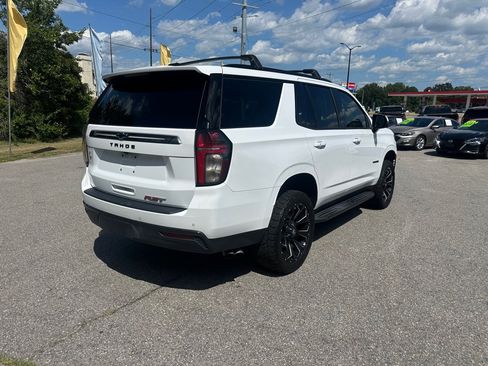 Used 2021 Chevrolet Tahoe RST w/ Luxury Package AWD/4WD image 5