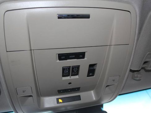 Used 2014 GMC Sierra 1500 Denali image 37