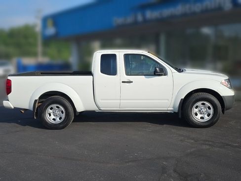 Used 2020 Nissan Frontier S AWD/4WD image 8