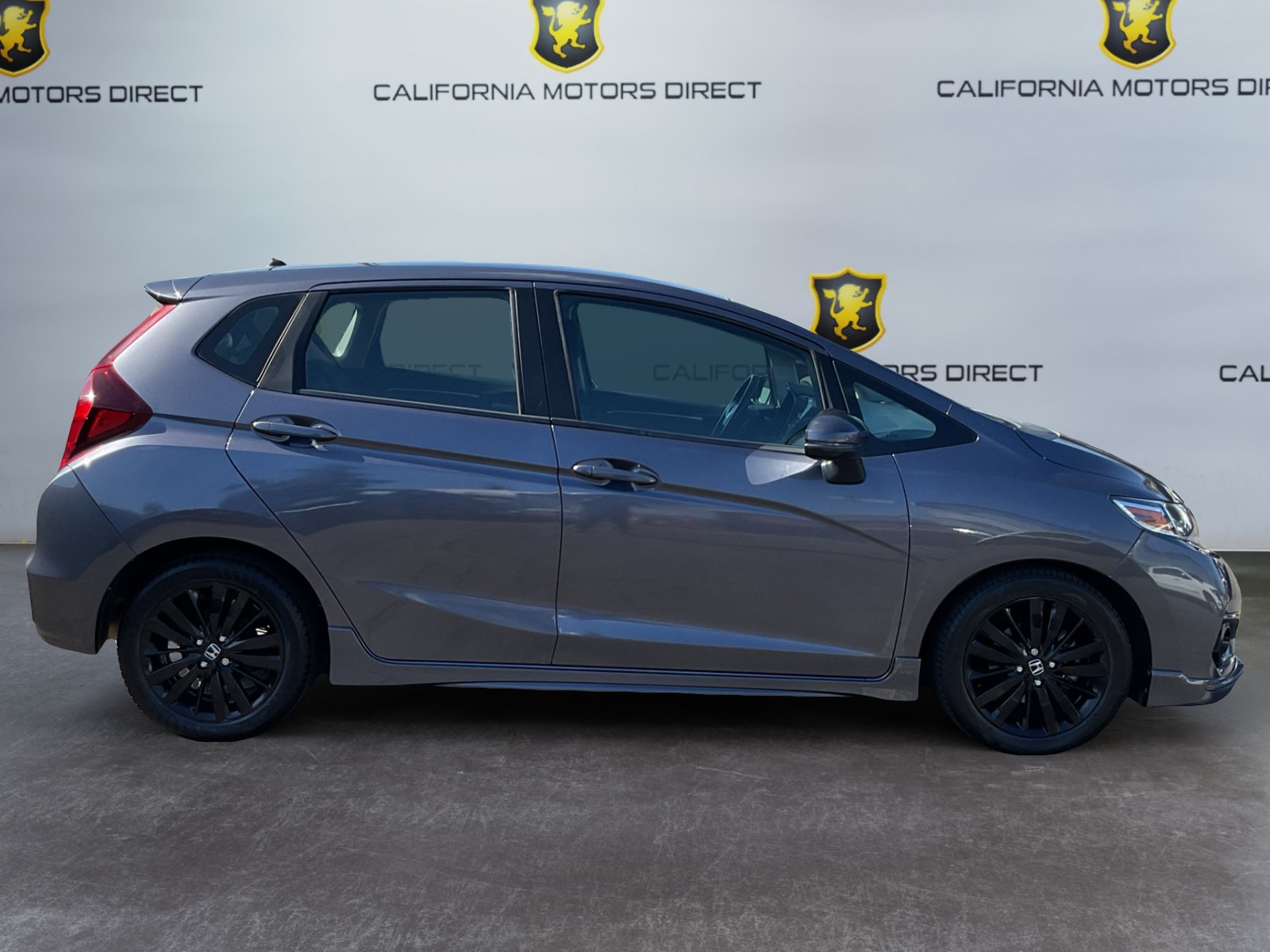 Used 2018 Honda Fit Sport image 4