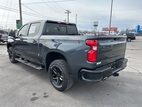 Used 2021 Chevrolet Silverado 1500 LT Trail Boss w/ Convenience Package II image 7