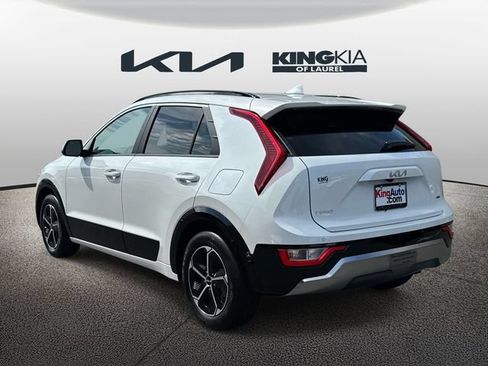 Used 2025 Kia Niro FWD image 25