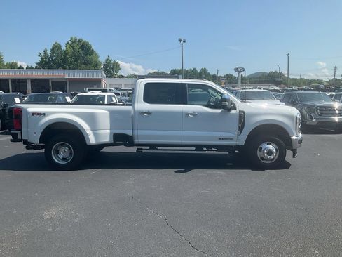 New 2026 Ford F350 Lariat w/ Chrome Package AWD/4WD image 4